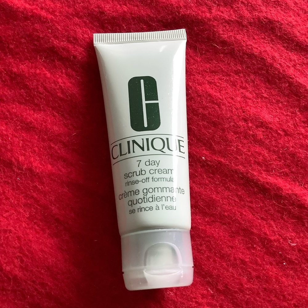 NWT Clinique 7-day Scrub cream